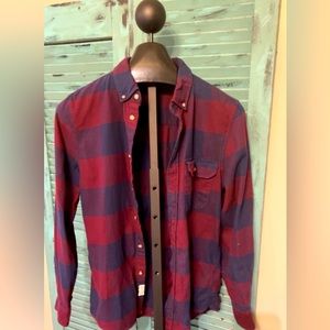 H & M BLUE AND MAROON FLANNEL!!